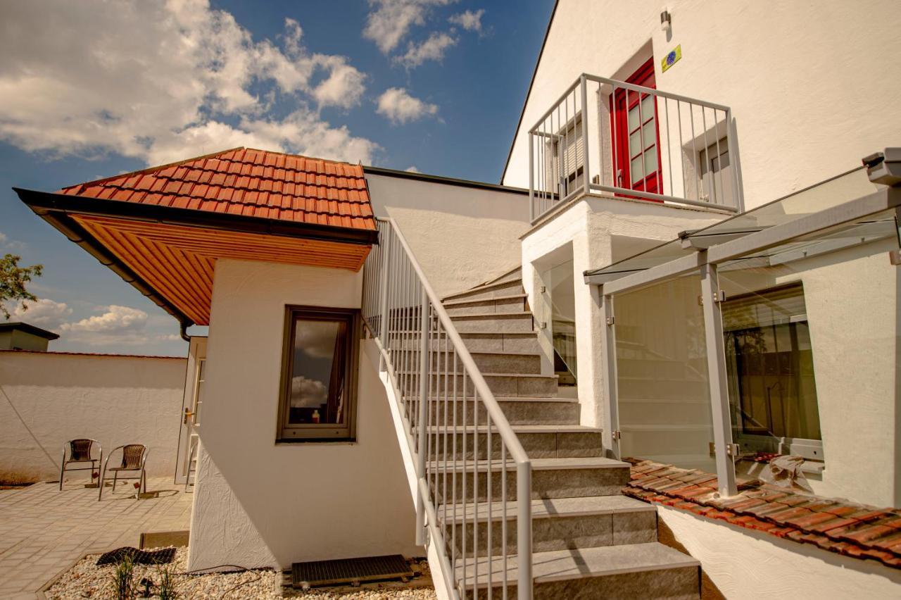 Dasweinberg Contactless Check-In Podersdorf am See Buitenkant foto